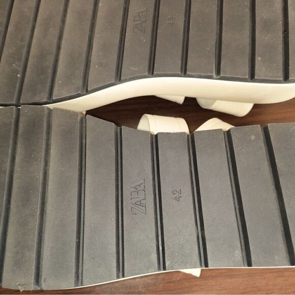 Zara Off White Platform Sandals - Picture 4 of 10